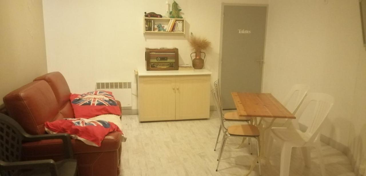 Petit Appartement Перпинян Екстериор снимка
